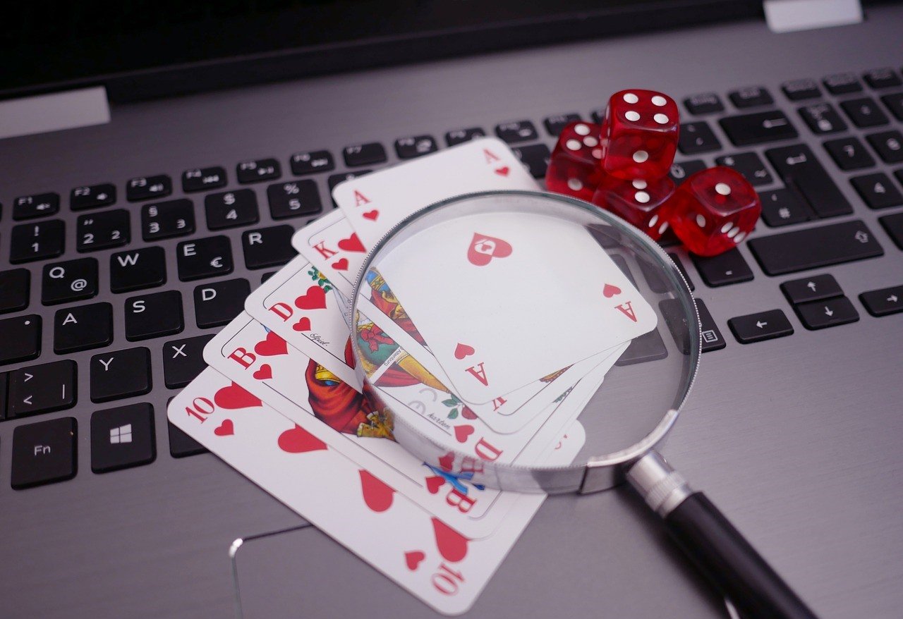 Is Playing Poker Better Online?